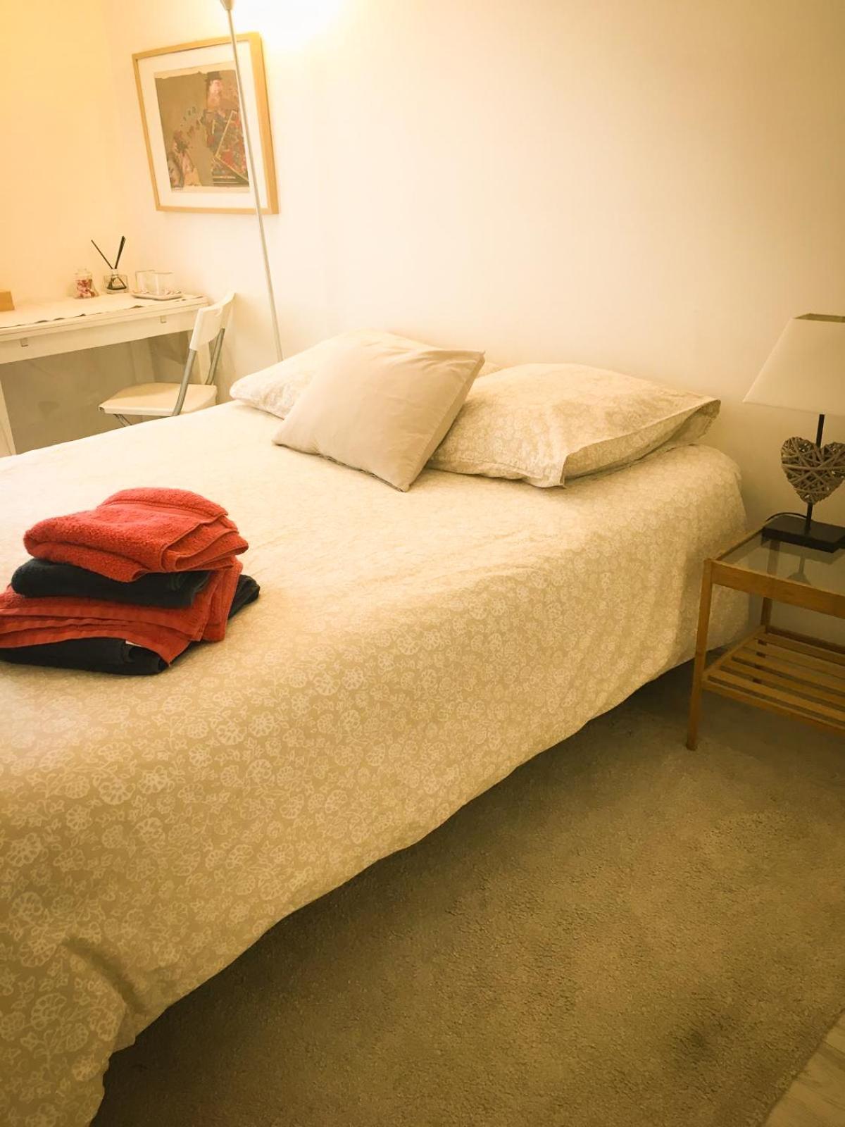 Double Room With Balcony Παρίσι Εξωτερικό φωτογραφία
